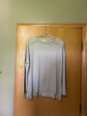 Zenana Outfitters Mocha Crewneck Long Sleeve Top